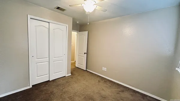 $1,795 | 8851 Kestrel Oak, Converse, TX 78109