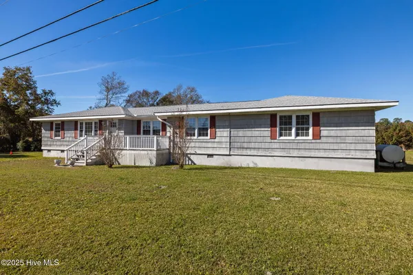 $250,000 | 2255 Highway 70, Beaufort, NC 28516