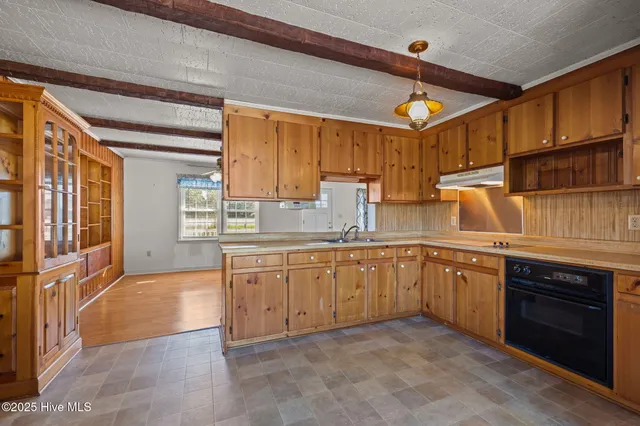 $279,500 | 2255 Highway 70, Beaufort, NC 28516