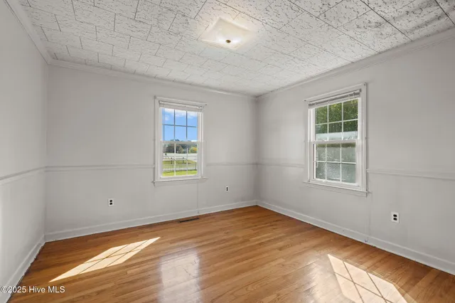 $279,500 | 2255 Highway 70, Beaufort, NC 28516