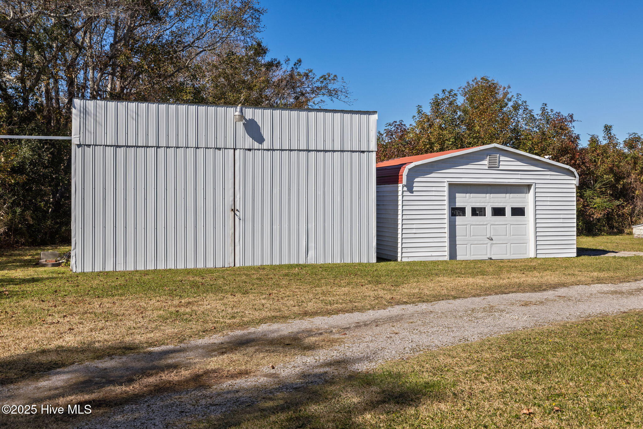 2255 Highway 70 Beaufort, NC 28516 - Photo 30 of 38 Garage and workshop