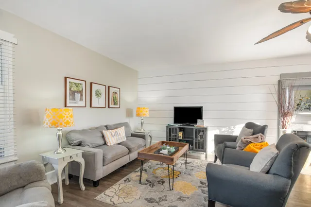 $595,000 | 4421 135th Avenue, Hamilton, MI 49419