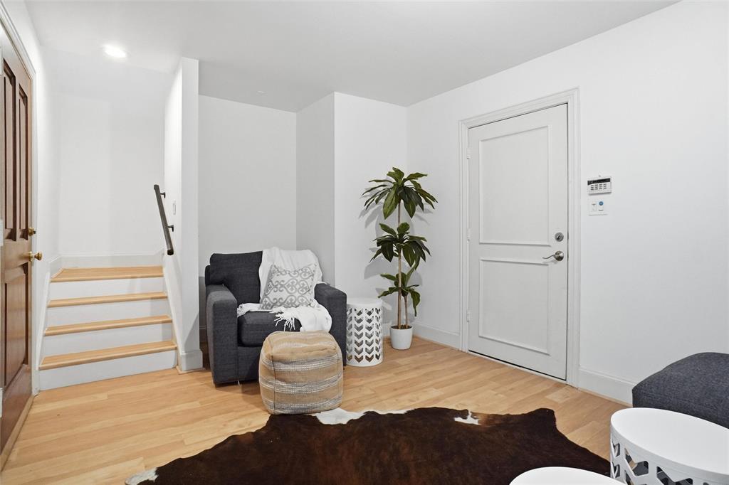 2601 Colby Street Dallas, TX 75204 - Photo 26 of 32