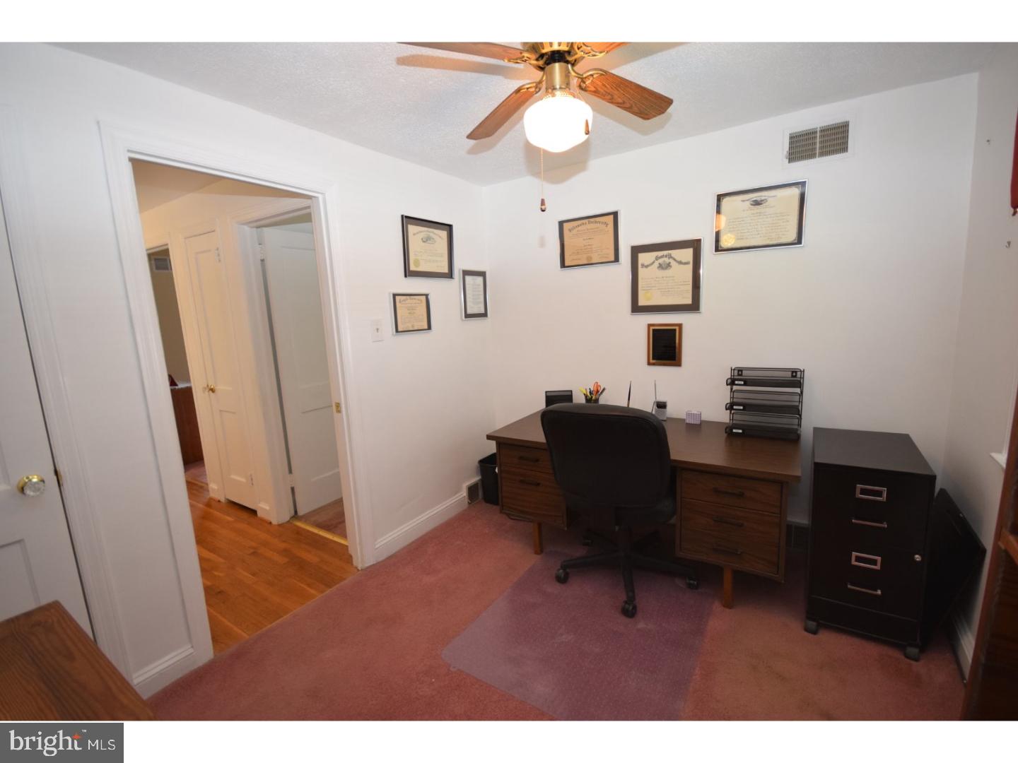 562 Evans Road Springfield, PA 19064 - Photo 17 of 22 Bedroom 3