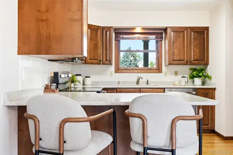$950,000 | 1843 Eisenhower Drive, Louisville, CO 80027
