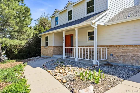 $950,000 | 1843 Eisenhower Drive, Louisville, CO 80027