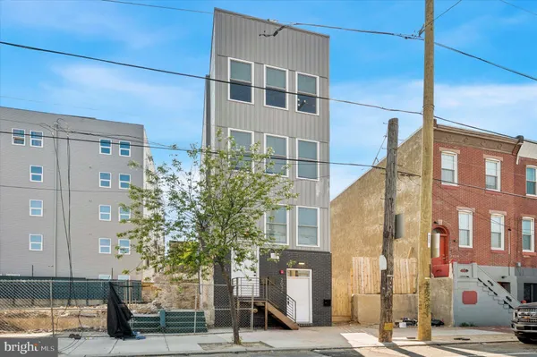 $2,300 | 2032 East Lehigh Avenue, Unit 1, Philadelphia, PA 19125