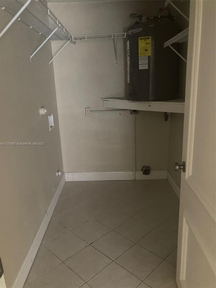 10374 Sleepy Brook Way Boca Raton, FL 33428 - Photo 5 of 12 a view of small space