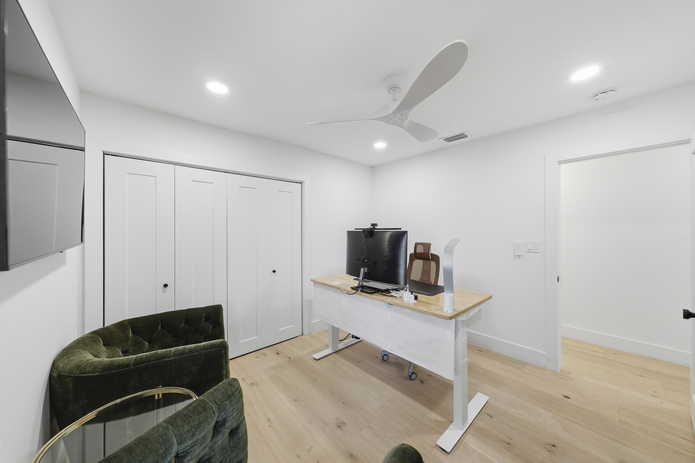 2710 Northwest 27th Avenue Boca Raton, FL 33434 - Photo 20 of 51 BM-2710NW27thAve-BocaRaton-JM-42