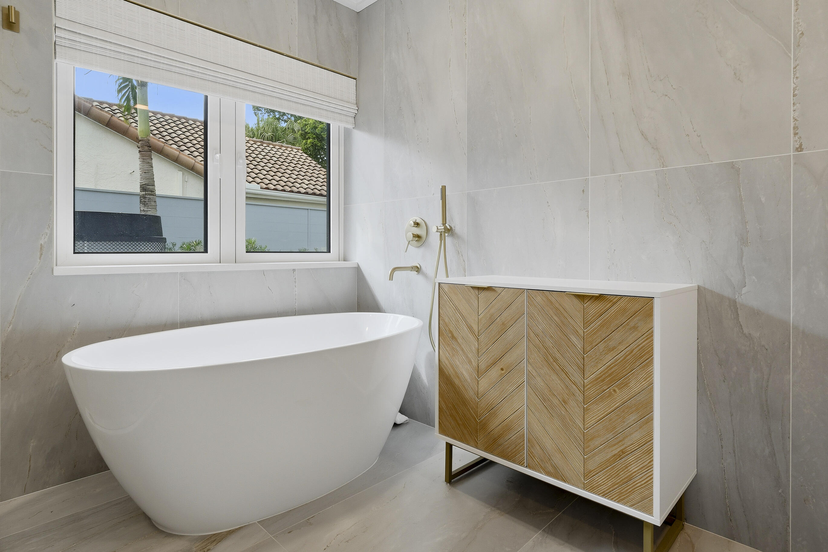 2710 Northwest 27th Avenue Boca Raton, FL 33434 - Photo 23 of 51 BM-2710NW27thAve-BocaRaton-JM-39