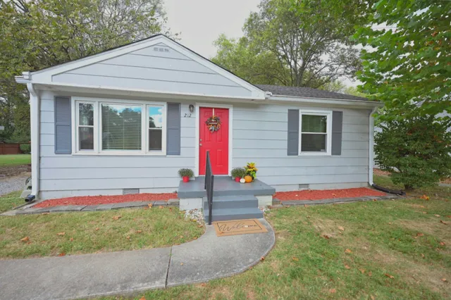 a front view of house with yard