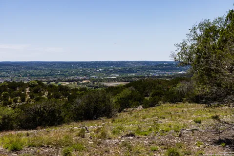 $899,000 | 179 North Countless Views Drive, Kerrville, TX 78003