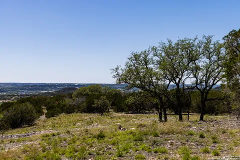 $899,000 | 179 North Countless Views Drive, Kerrville, TX 78003
