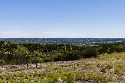 $899,000 | 179 North Countless Views Drive, Kerrville, TX 78003