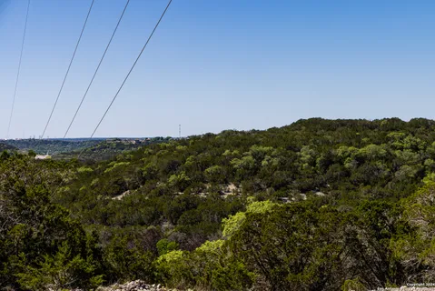 $899,000 | 179 North Countless Views Drive, Kerrville, TX 78003