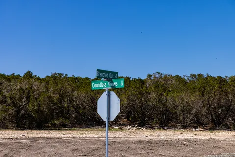 $899,000 | 179 North Countless Views Drive, Kerrville, TX 78003