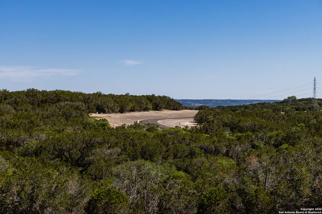 $899,000 | 179 North Countless Views Drive, Kerrville, TX 78003