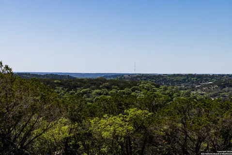 $899,000 | 179 North Countless Views Drive, Kerrville, TX 78003