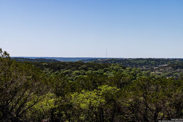$899,000 | 179 North Countless Views Drive, Kerrville, TX 78003