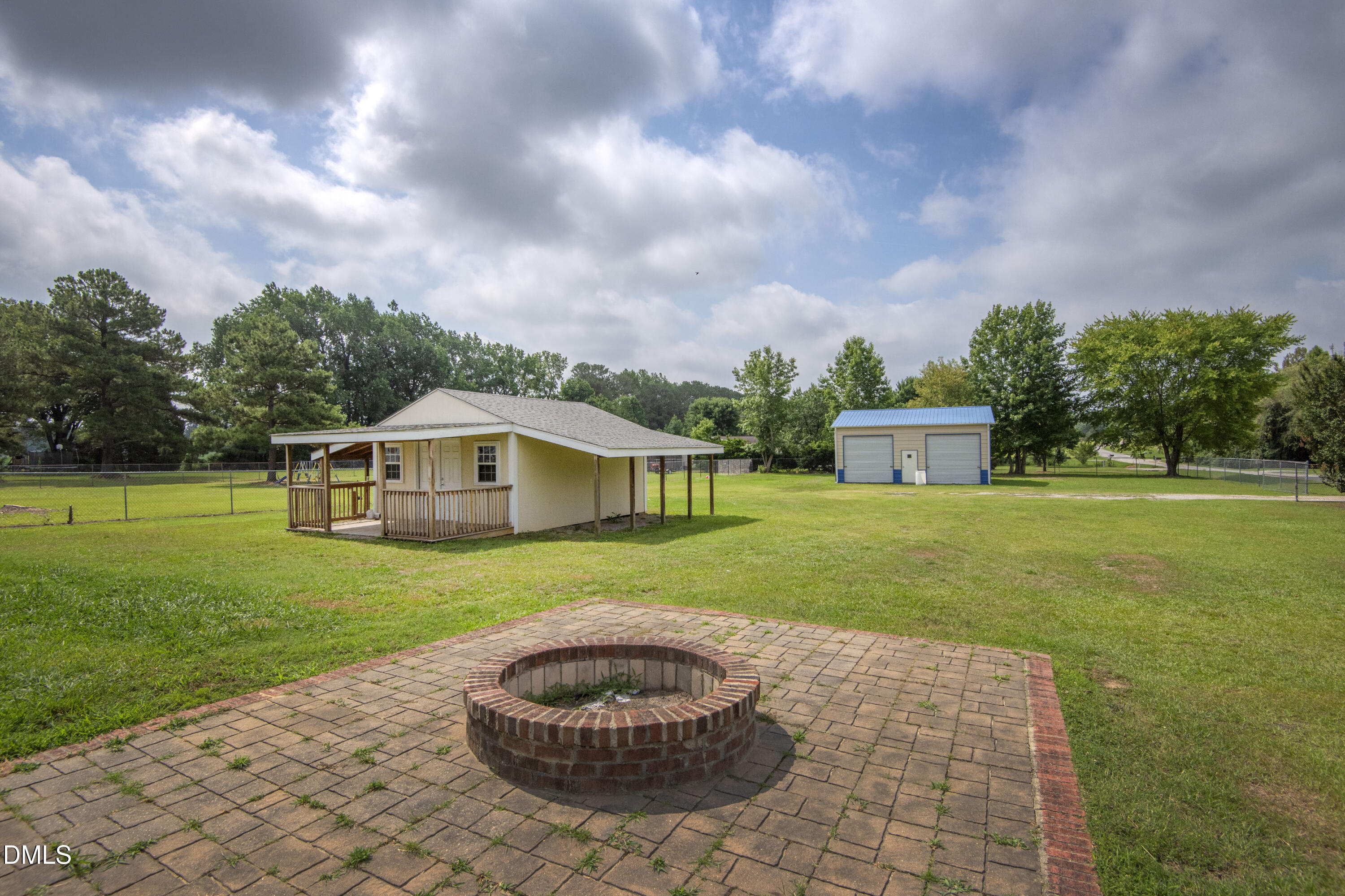 41 Stable Road Tarboro, NC 27886 - Photo 7 of 37