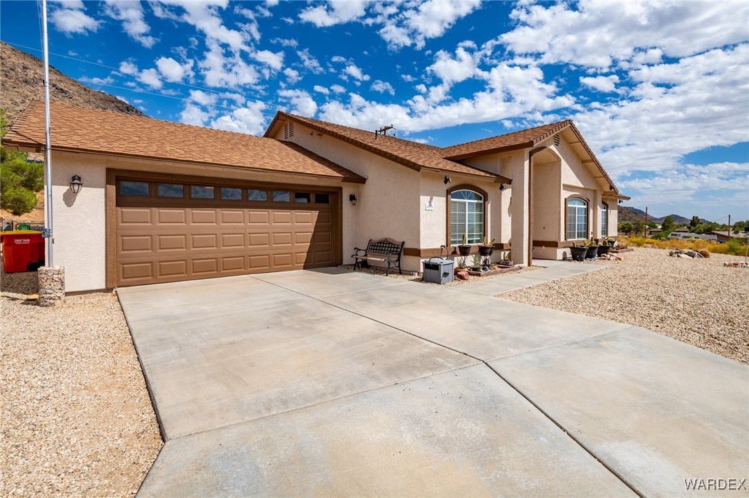 4178 Bluff Road Golden Valley, AZ 86413 - Photo 8 of 42 Front of Structure