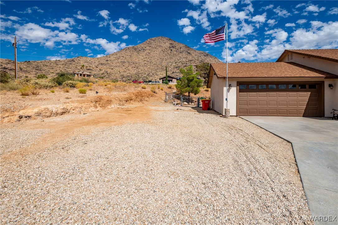 4178 Bluff Road Golden Valley, AZ 86413 - Photo 9 of 42 Front of Structure
