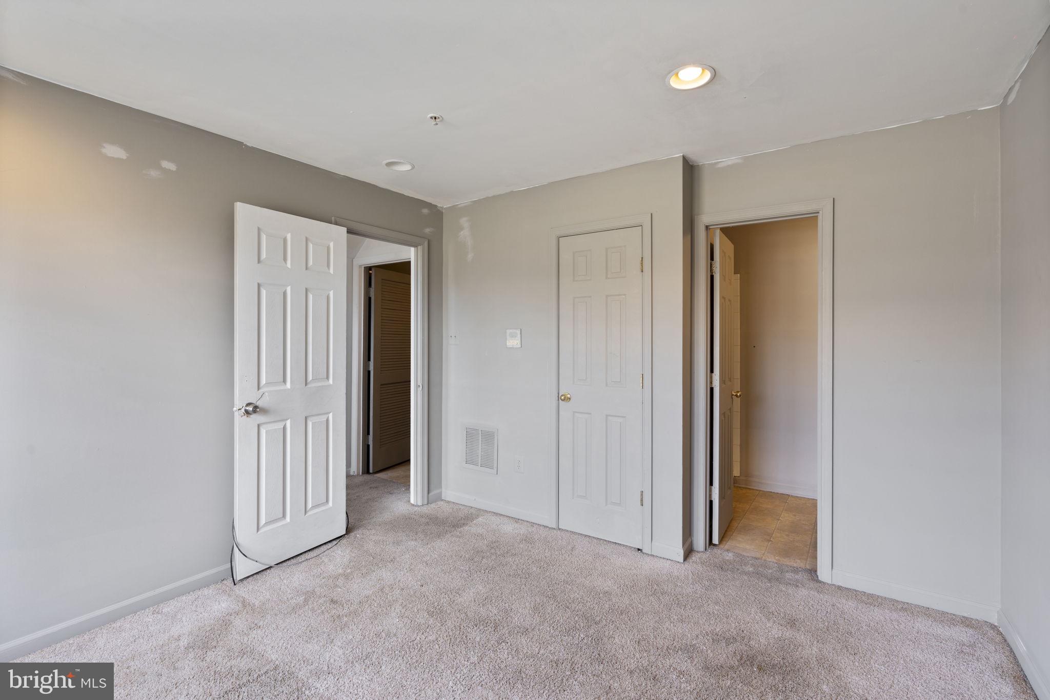 811 Middle River Road Baltimore, MD 21220 - Photo 36 of 55 a view of an empty room