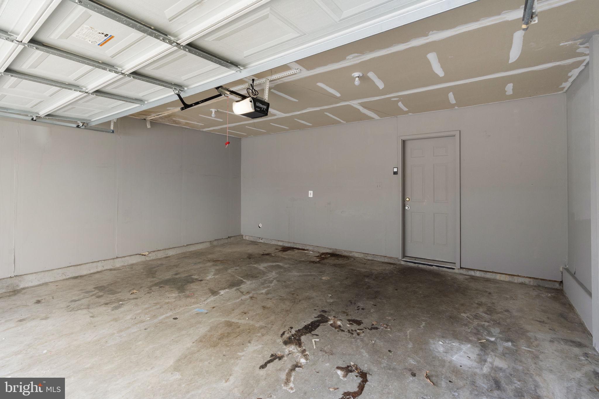 811 Middle River Road Baltimore, MD 21220 - Photo 42 of 55 a view of a room with an empty space