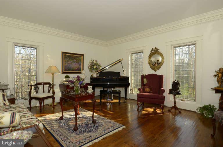 Light-Filled Living Room with Leaded Glass Windows