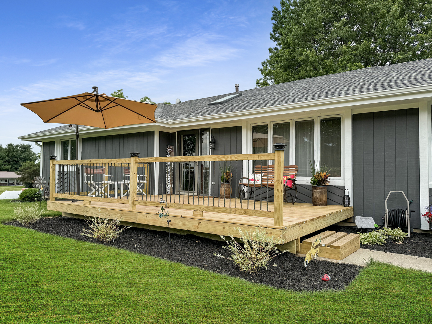 315 South Jackson Road Pecatonica, IL 61063 - Photo 7 of 58