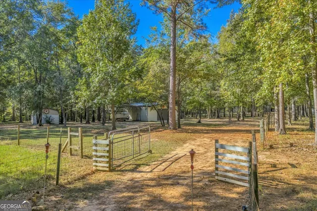 $345,000 | 81 Peach Blossom Road, Pineview, GA 31071