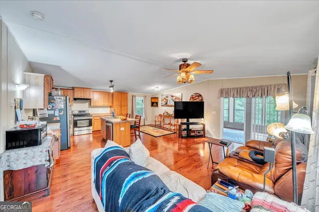 $345,000 | 81 Peach Blossom Road, Pineview, GA 31071