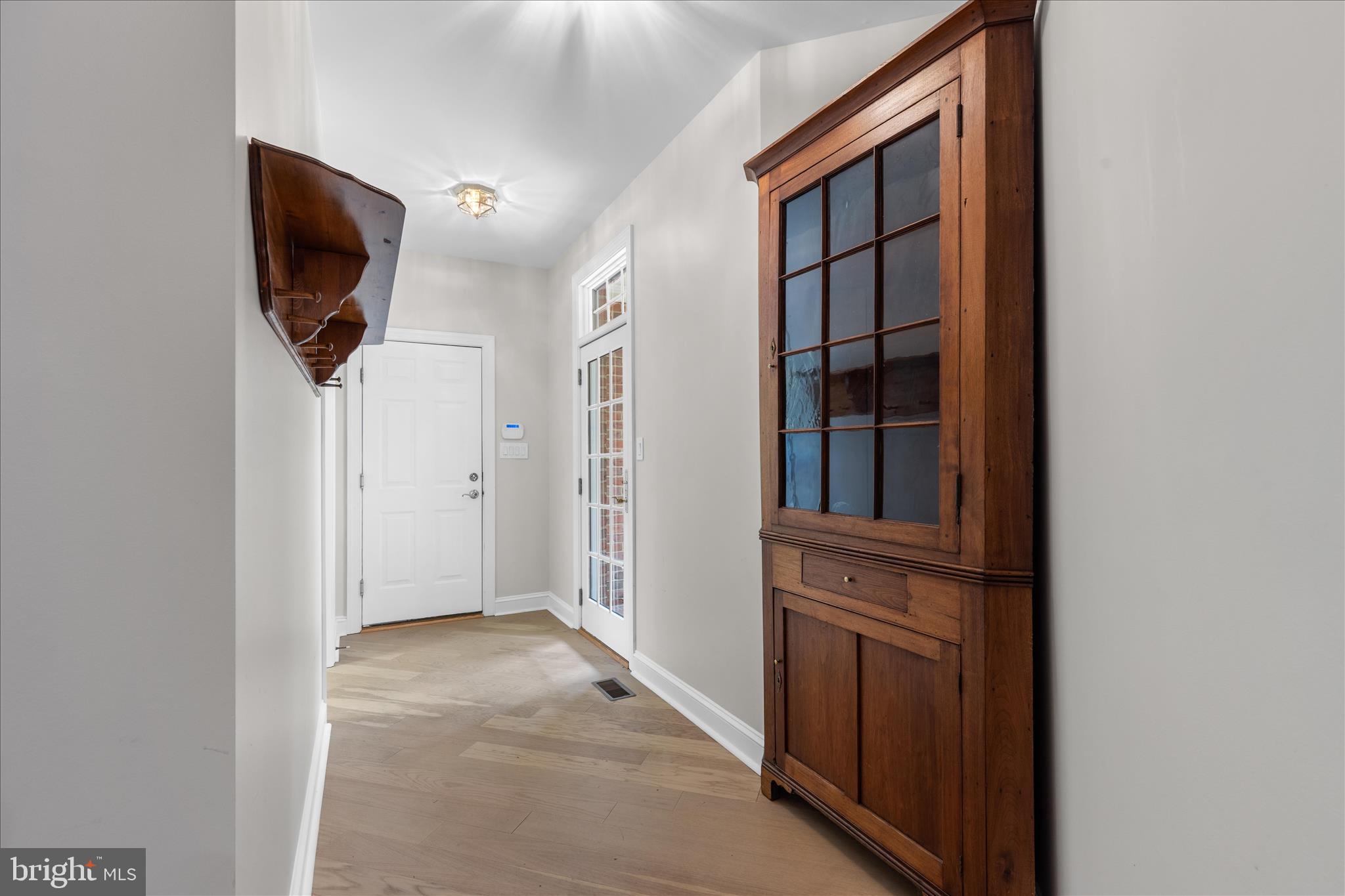 1322 Windsor Ridge Lane Annapolis, MD 21409 - Photo 41 of 104 Hallway leading from kitchen to garage/laundry