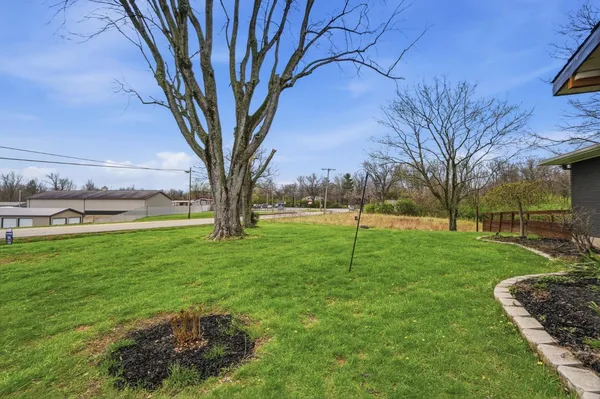 $359,900 | 23876 State Line Road, Lawrenceburg, IN 47025