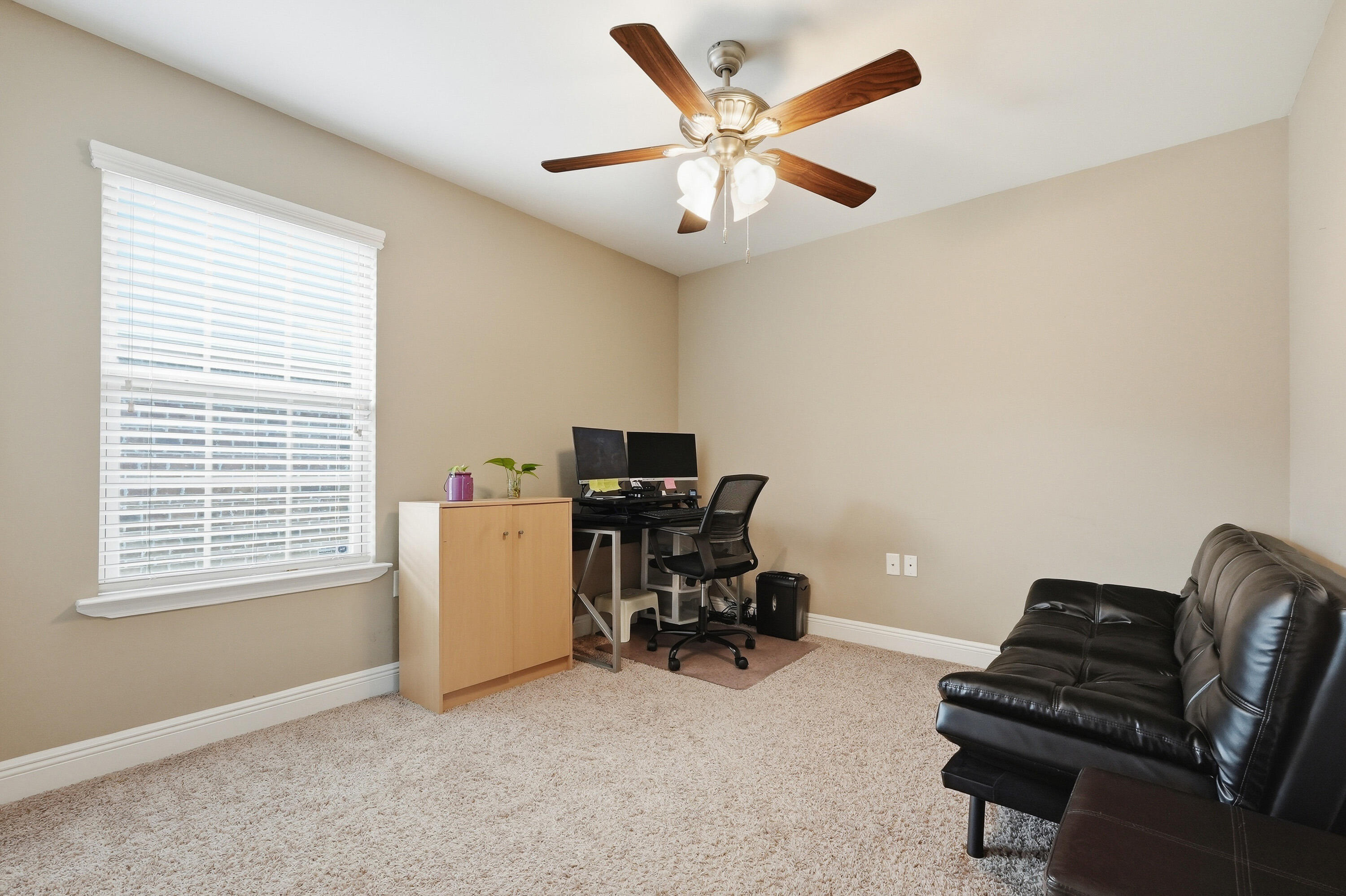 219 January Court Crestview, FL 32539 - Photo 11 of 21 219 january ct -34