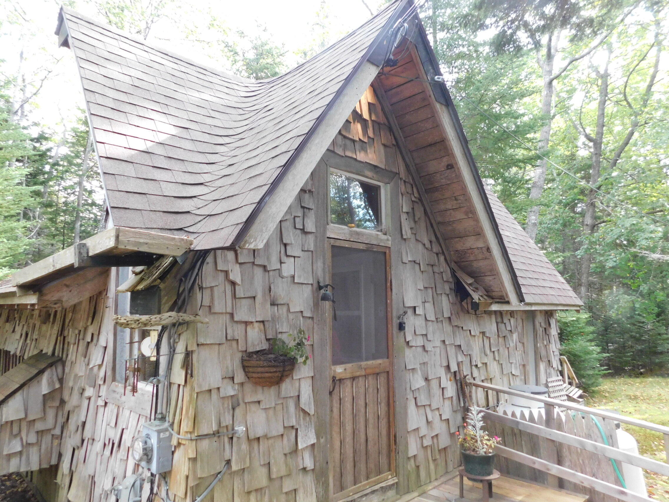 86 Summer Harbor Road Winter Harbor, ME 04693 - Photo 1 of 41 178