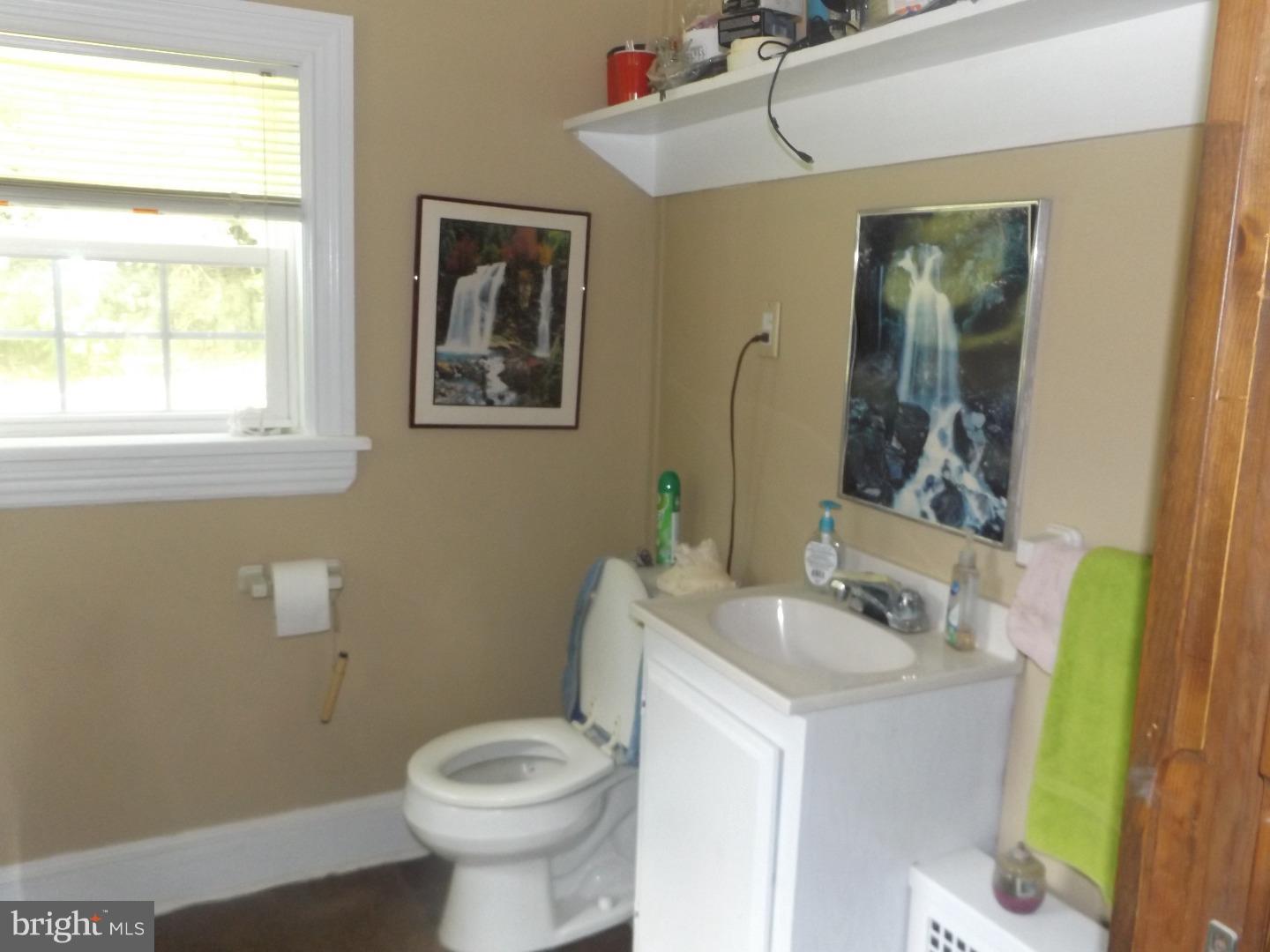 2662 Durham Road Buckingham, PA 18902 - Photo 13 of 25 Gallery Image 13