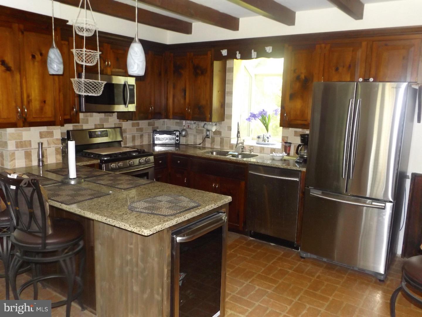 2662 Durham Road Buckingham, PA 18902 - Photo 9 of 25 Gallery Image 9