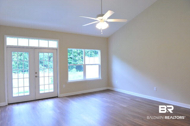 430 West Fort Morgan Road, Unit 1401 Gulf Shores, AL 36542 - Photo 7 of 30 Living Room