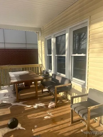 $1,100 | 232 Humboldt Parkway, Buffalo, NY 14214