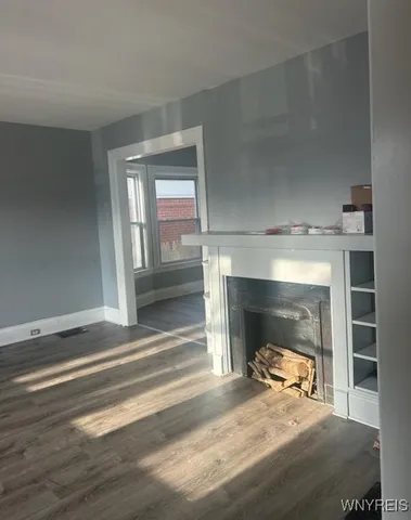 $1,100 | 232 Humboldt Parkway, Buffalo, NY 14214