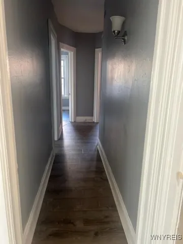 $1,100 | 232 Humboldt Parkway, Buffalo, NY 14214