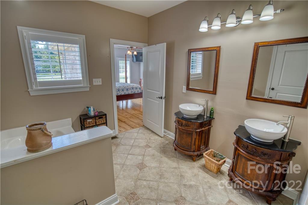 1717 South Point Road Belmont, NC 28012 - Photo 17 of 42 Gallery Image 17