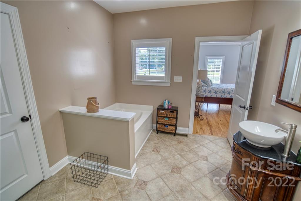 1717 South Point Road Belmont, NC 28012 - Photo 18 of 42 Gallery Image 18
