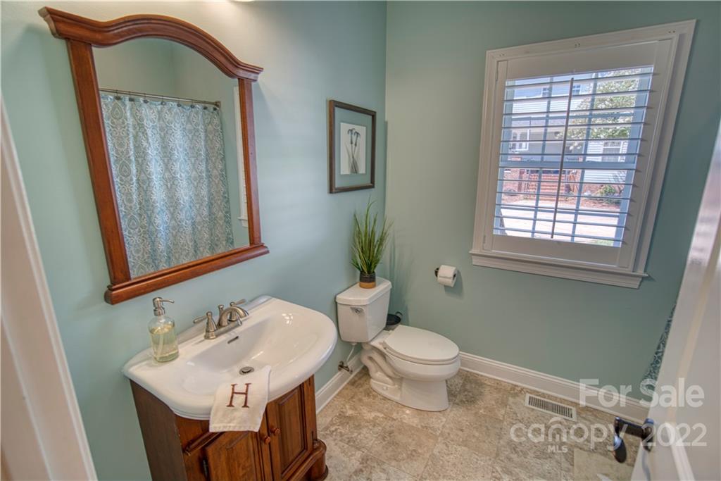 1717 South Point Road Belmont, NC 28012 - Photo 23 of 42 Gallery Image 23