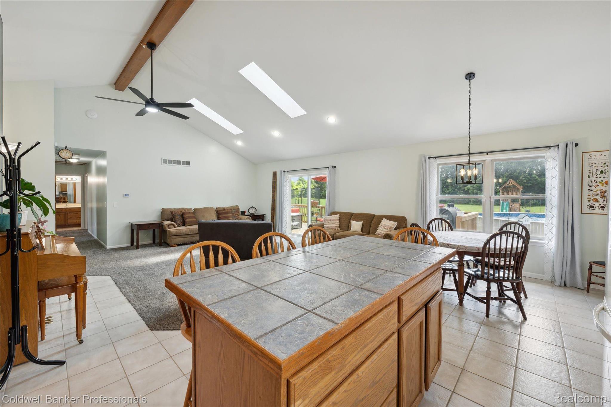 11247 West Pierson Road Flushing, MI 48433 - Photo 8 of 58 Gallery Image 8