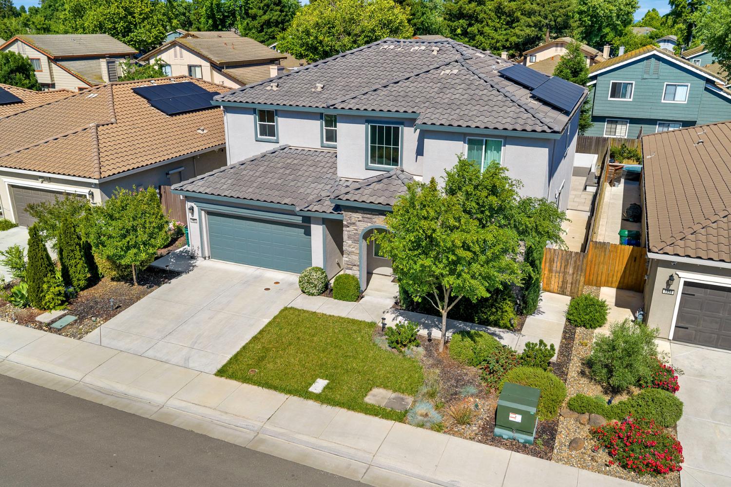 1952 Roualt Way Lodi, CA 95242 - Photo 51 of 67