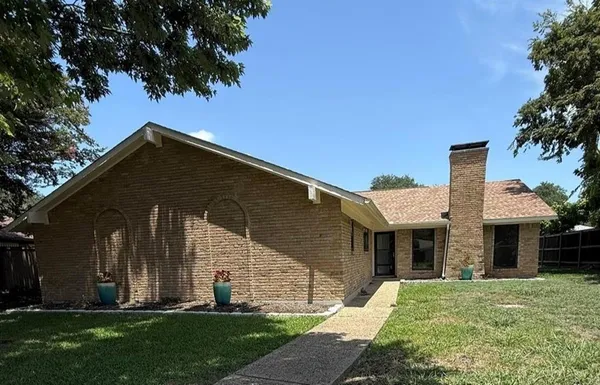 $430,000 | 7 Yale Circle, Richardson, TX 75081