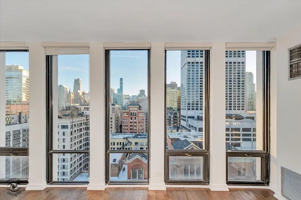 $3,750 | 200 East Delaware Place, Unit 26E, Chicago, IL 60611