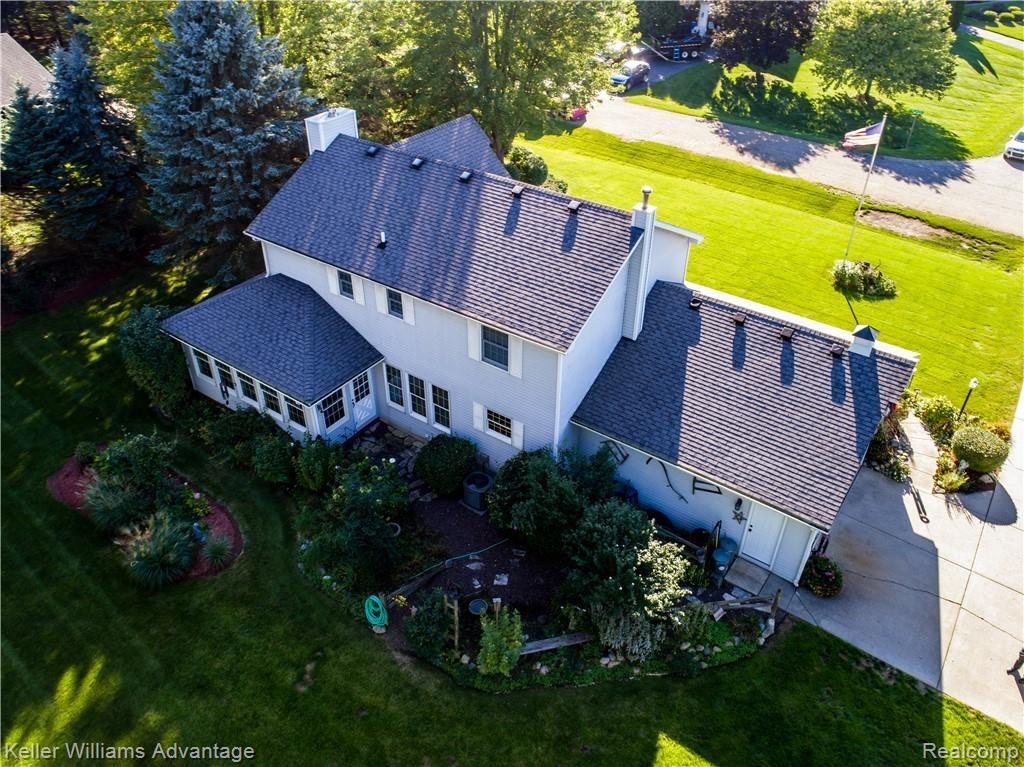 7675 Wellington Road Brighton, MI 48116 - Photo 40 of 49 39.jpg